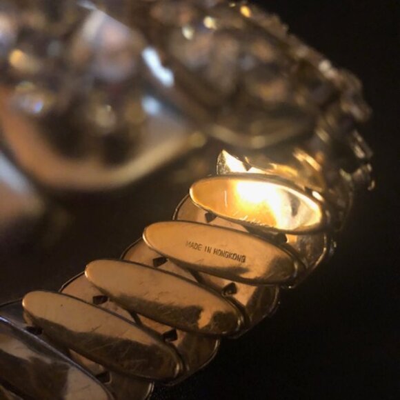 Elegant Silver Crystal Bracelet Like New - Picture 9 of 9